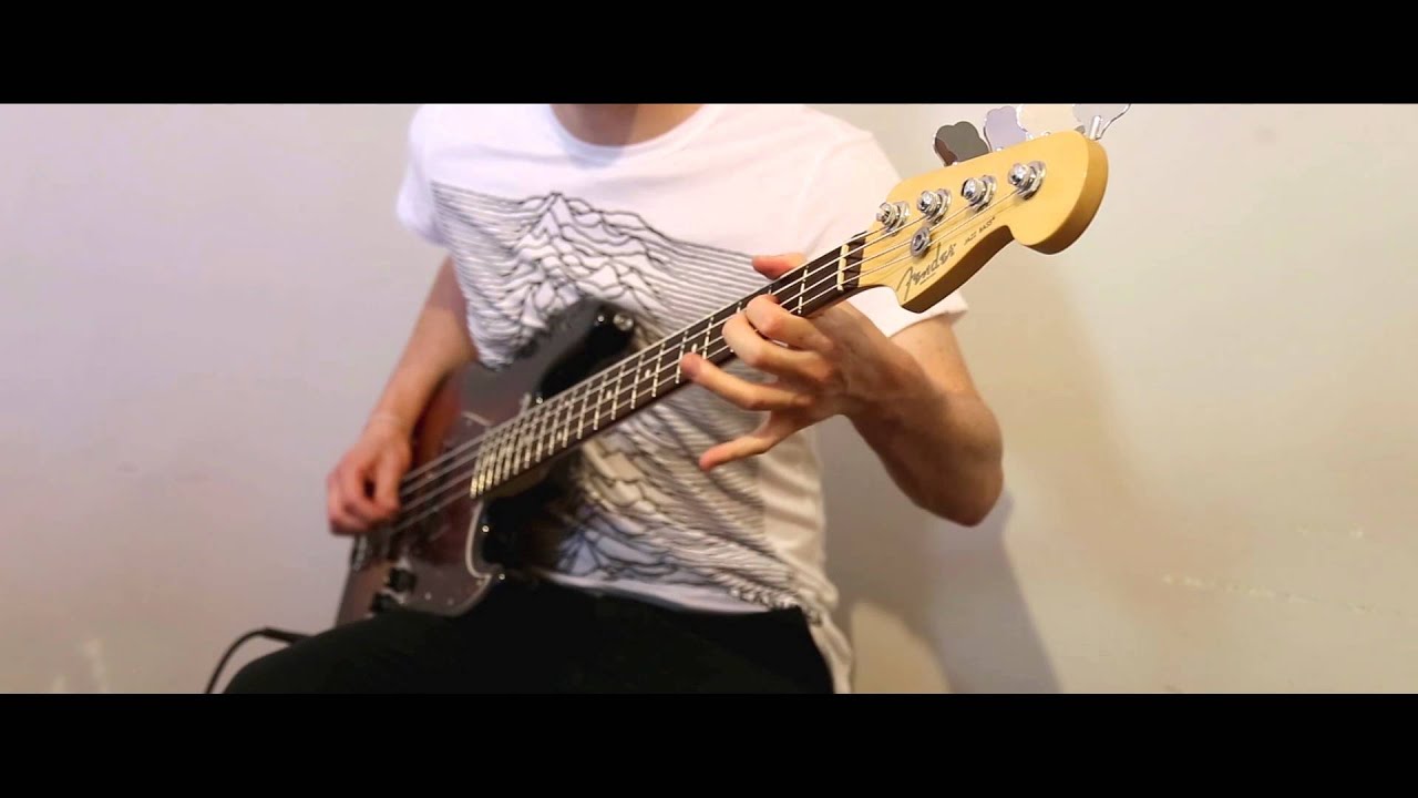 The Smiths - Barbarism begins at home - Bass cover