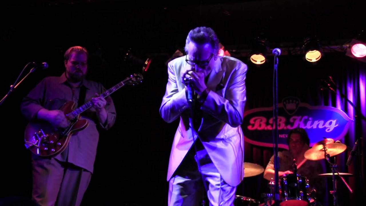 RICK ESTRIN & the NIGHTCATS &diams; Off The Wall &diams; NYC 8/17/15