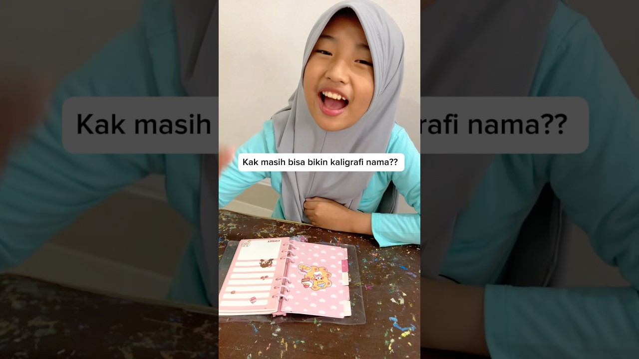 SETELAH SEKIAN LAMA NOURA BUAT LUKISAN DI KANVAS LAGI 🤗🤗 #painting #calligraphy
