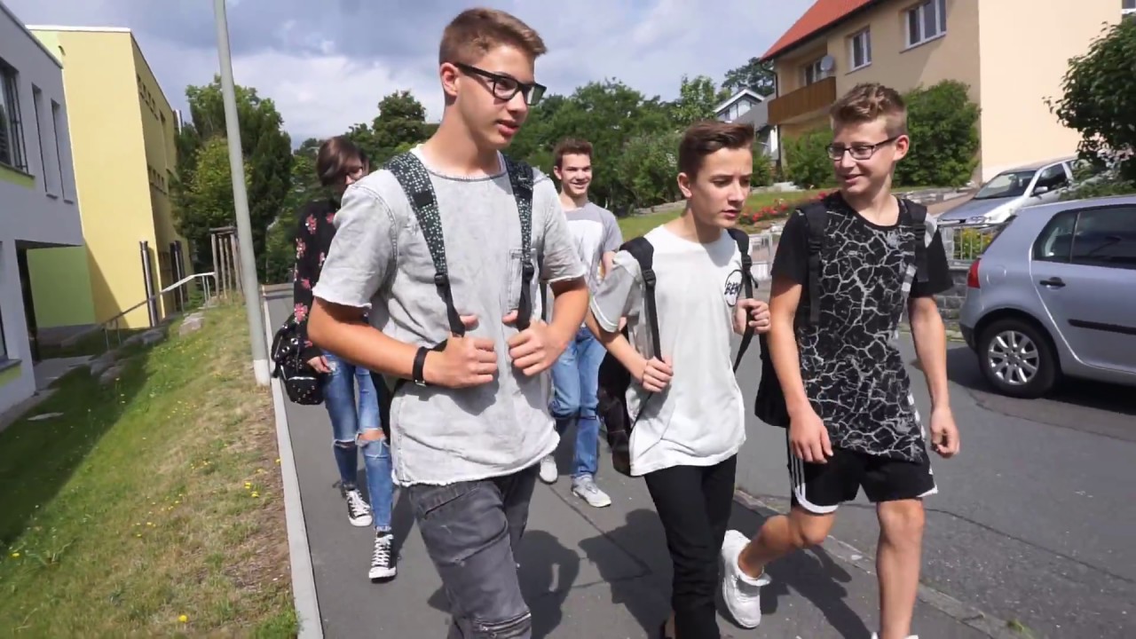 Ein Film über das Gymnasium Höchstadt - La nostra scuola