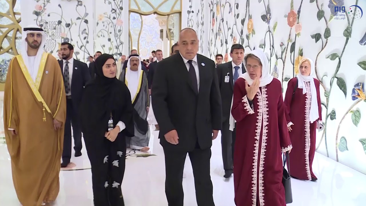 رئيس وزراء بلغاريا يزور جامع الشيخ زايد الكبير