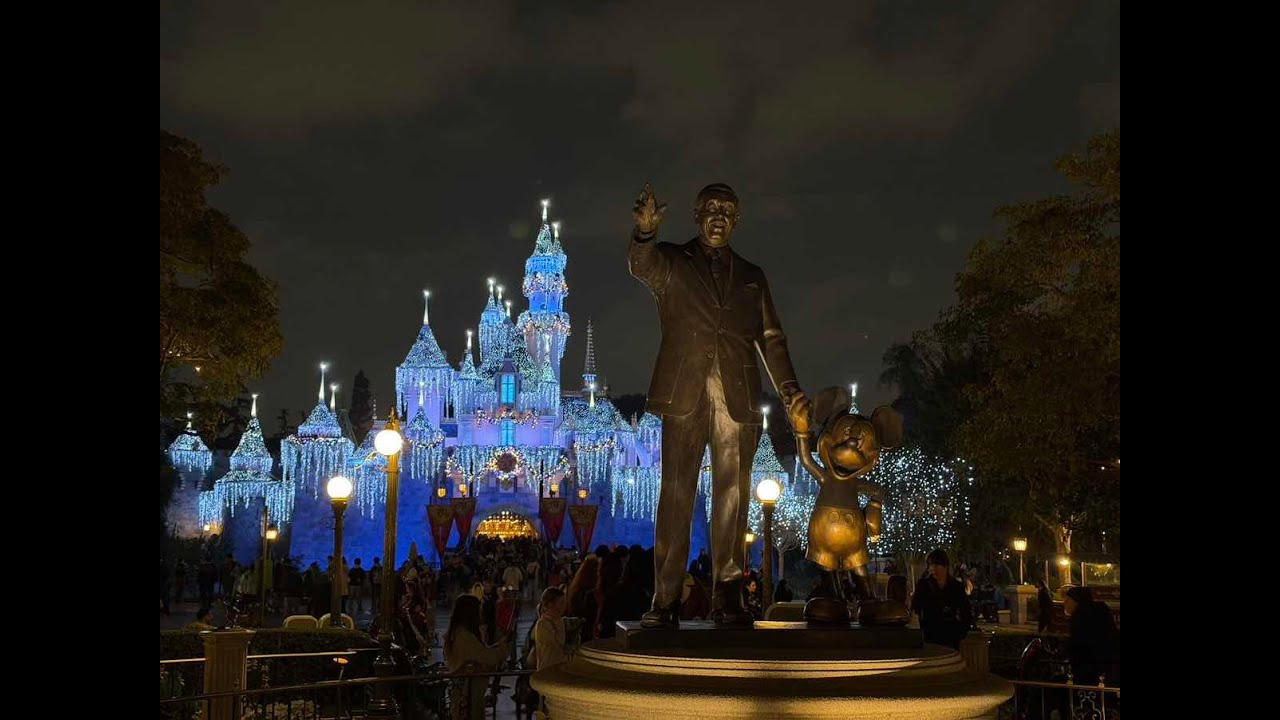 Live Stream from Disneyland!