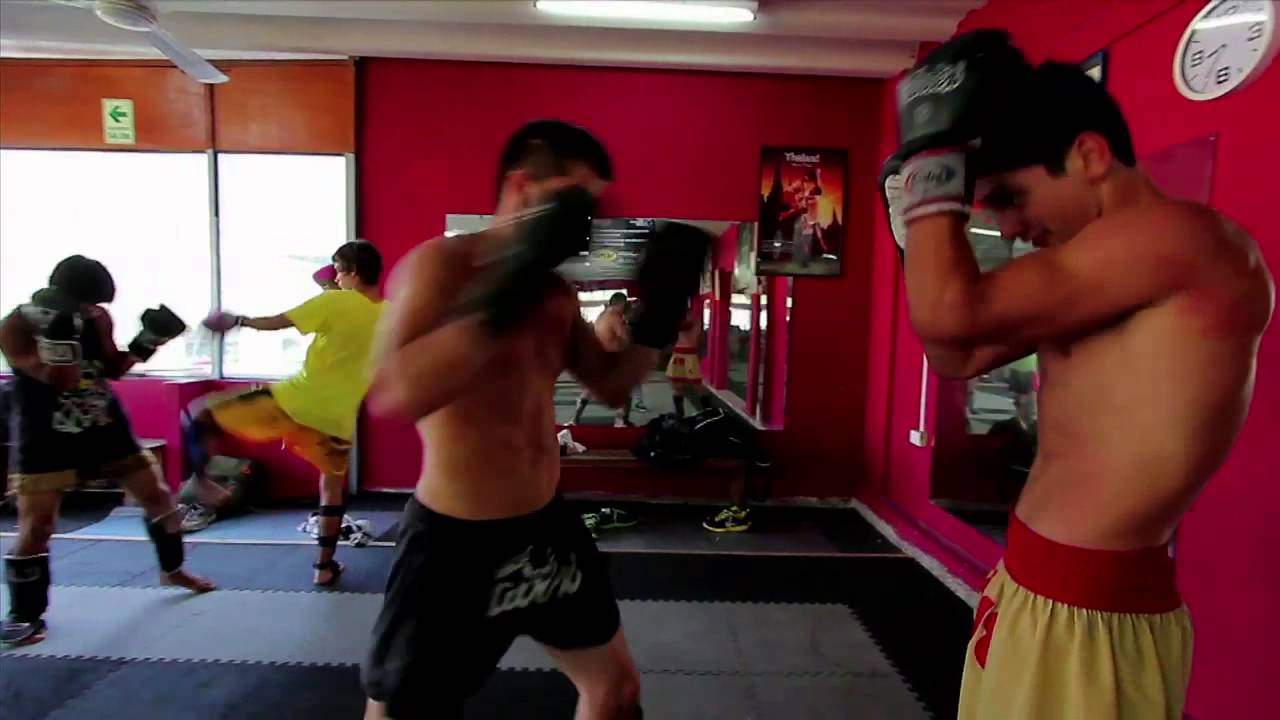 Muay Thai - escuela f14