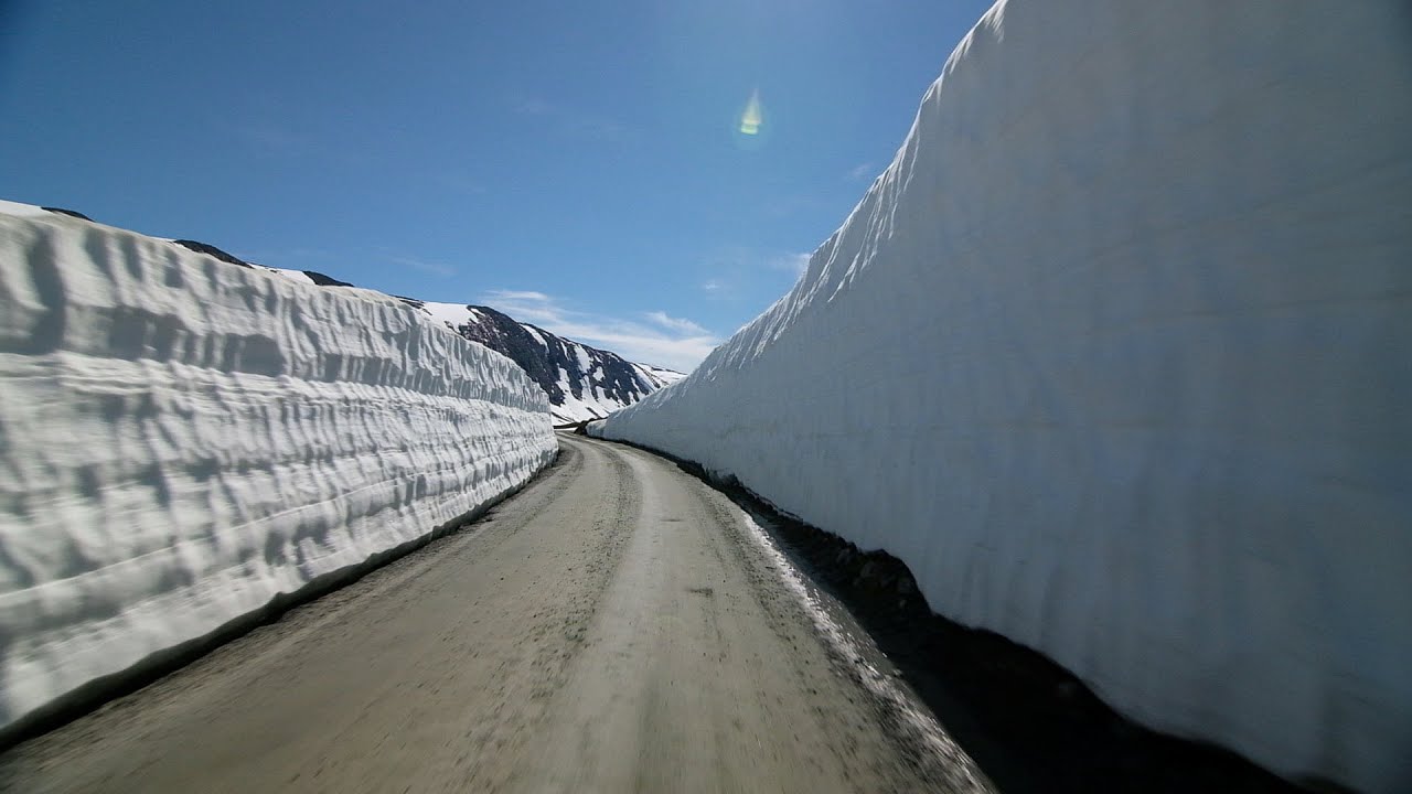 Snow Walls of the Old Strynefjell Mountain Road (Norway) - Indoor Cycling Training