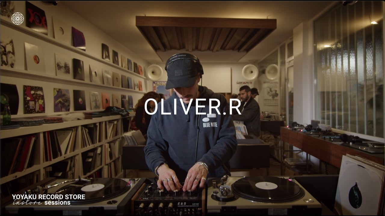 Yoyaku Instore Sessions with Oliver.r