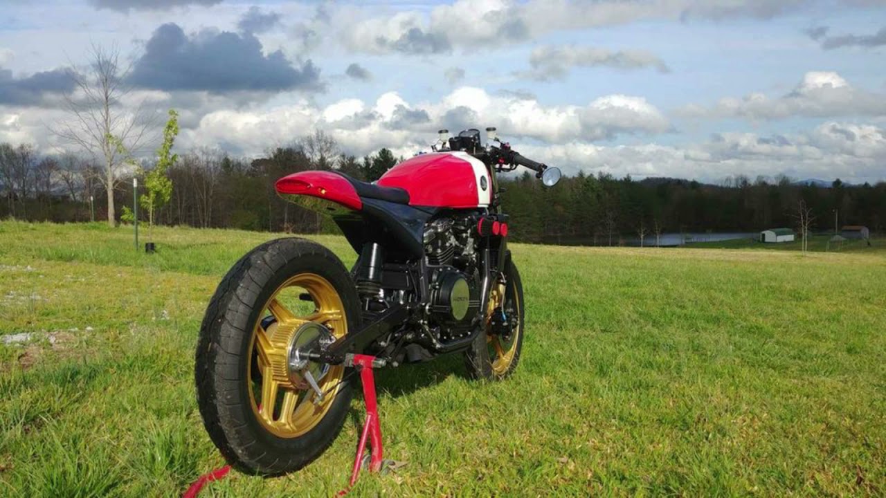Honda Magna V45 Cafe Racer Style
