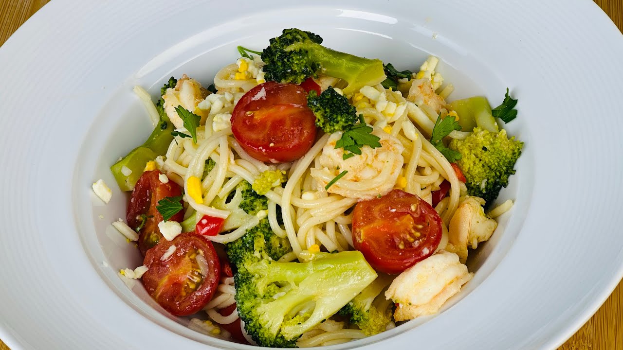 The Pasta My Family Can’t Stop Eating – Shrimp, Broccoli & Cherry Tomatoes!😋