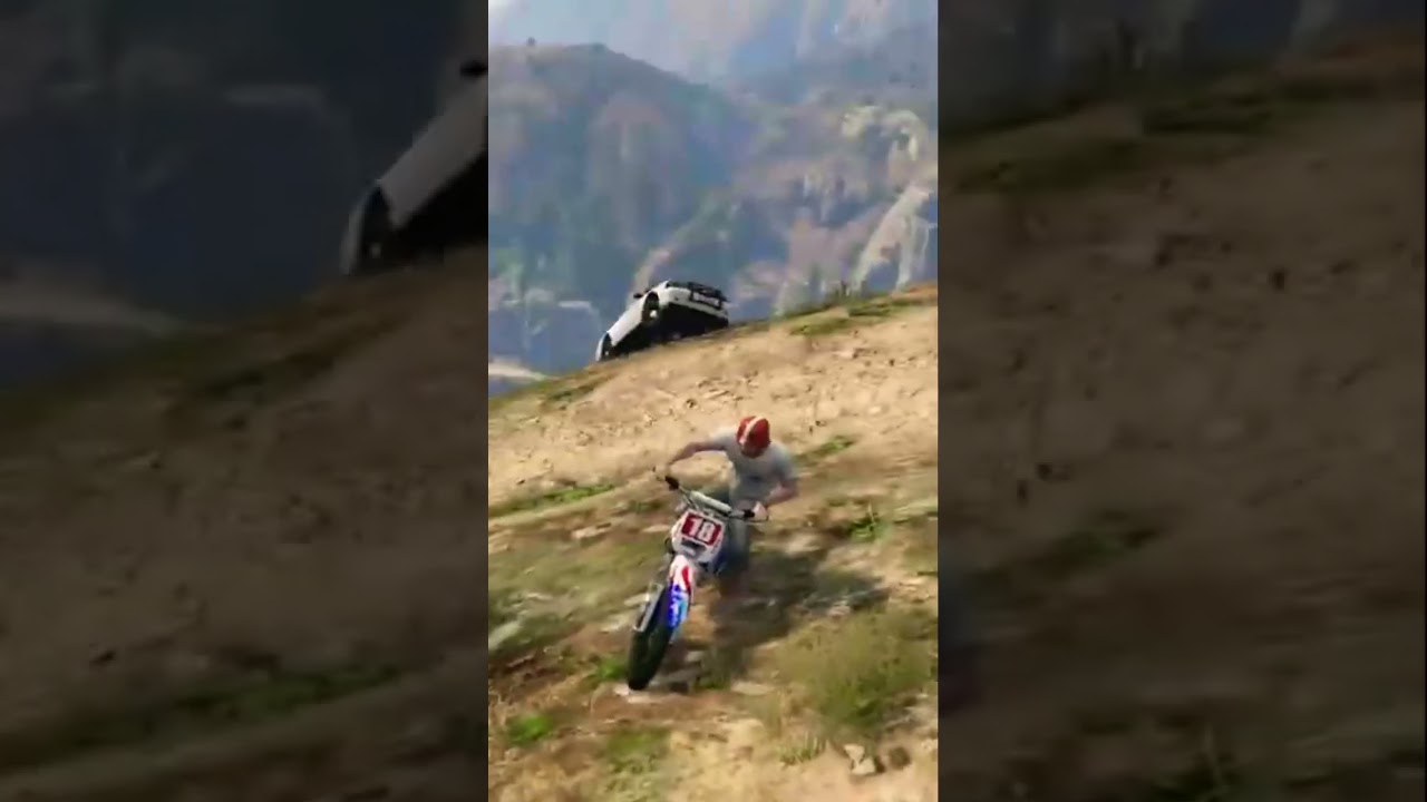 ￼￼Fact video, funniest escape police in GTA v 😀