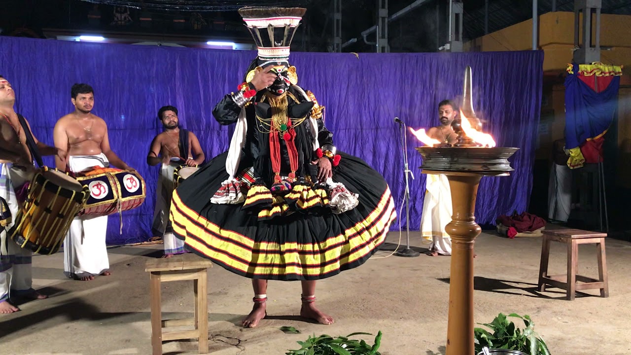 Narakasuravadham Part 1 - Thuravoor Temple I 2 Nov 2021 I Nakrathundi - Ramachandran Unnithan