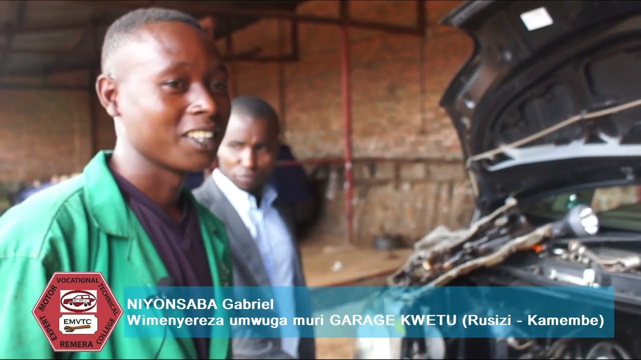 NIYONSABA Gabriel, yiga Gukanika Imodoka Kinyamwuga muri EMVTC-REMERA TECHNICAL COLLEGE