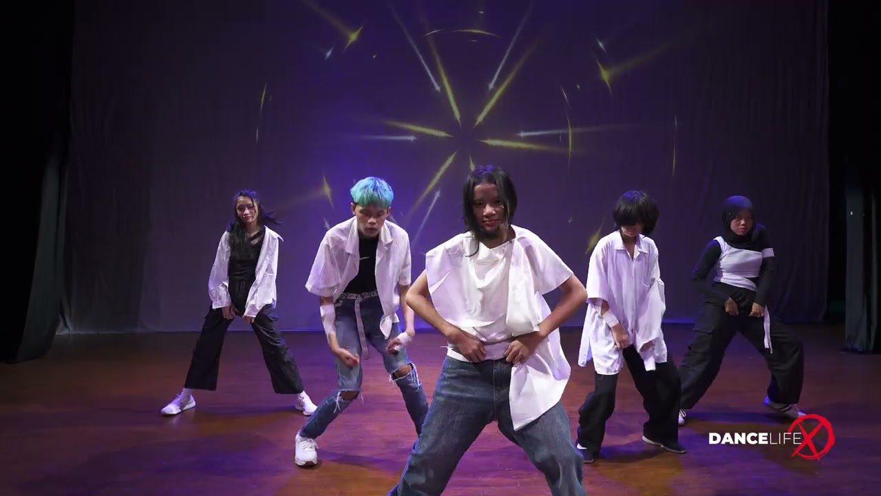 TXT - DEJAVU (FOURTH ACT SHOWCASE)