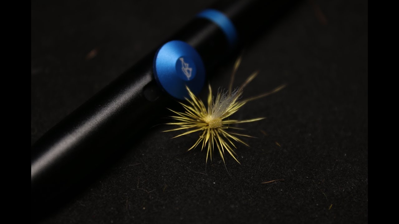 YELLOW MAY WITH DEER HAIR HACKLE (dry fly)