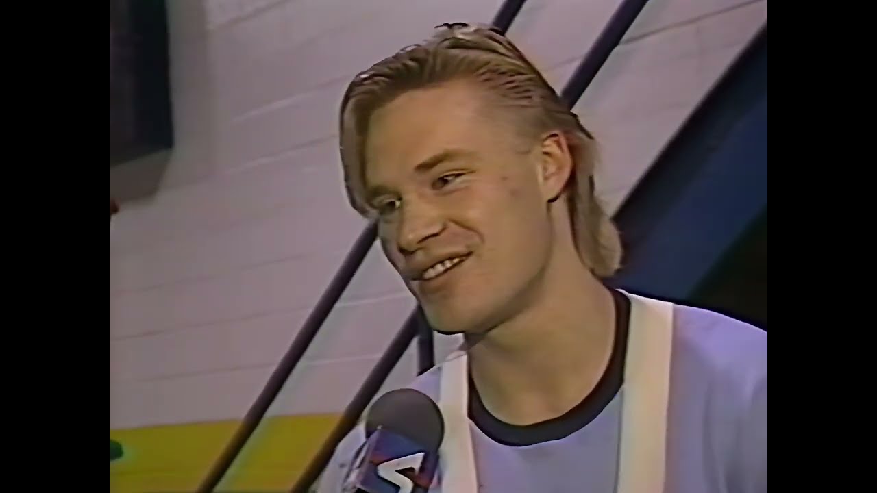 Buffalo Sabres vs. Calgary Highlights 1989