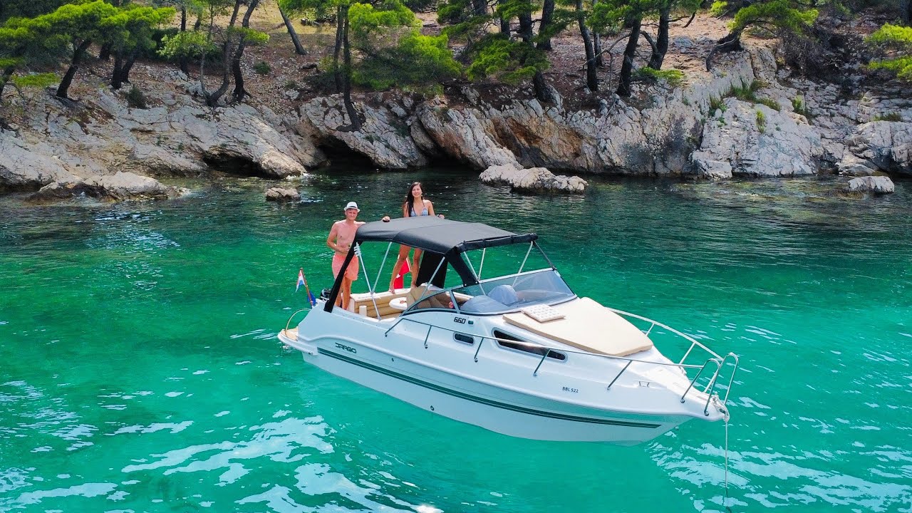 Tala Drago 660⚓️ A peaceful day spent anchored in Zaton bay, Dubrovnik, Croatia