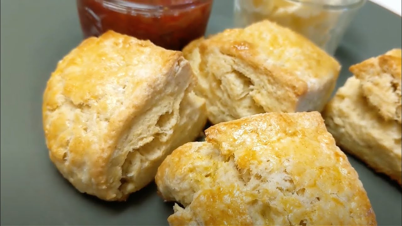 EASY Favorite Classic SCONE (Baking For One, Small Batch) - Bake With Me