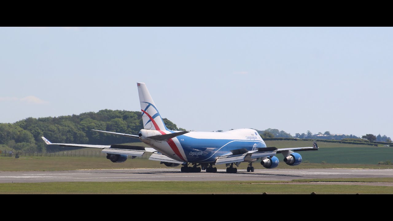 PPE arrives at a sunbathed Prestwick. | 744 | AN124 | HD | EGPK