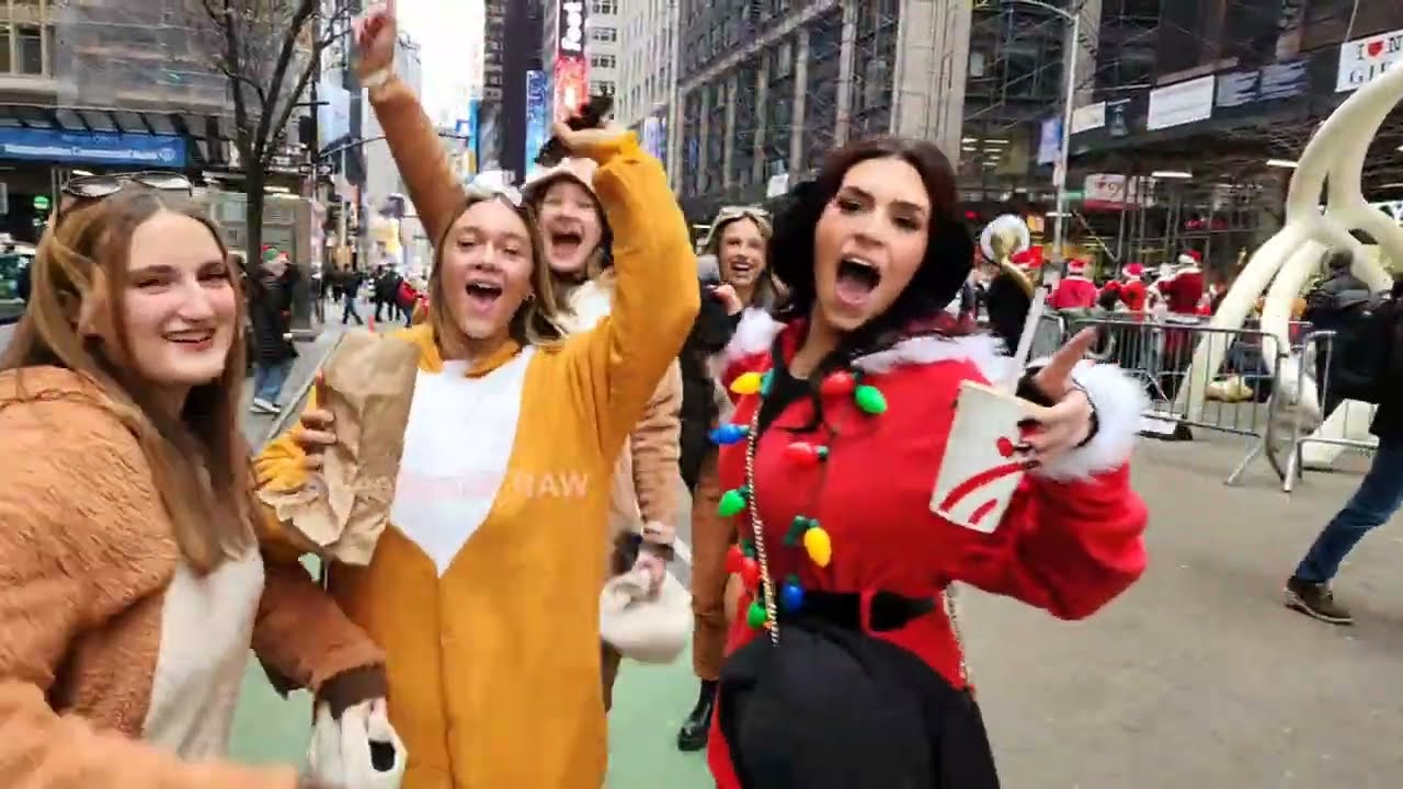 Let's take a look and see who's outside in New York City @ Santacon / Saturday December 13, 2025