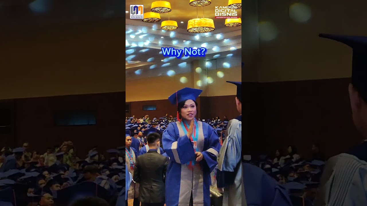 Selebrasi wisuda untuk Ayah dan Ibu. Wisuda ini untuk kalian!!
