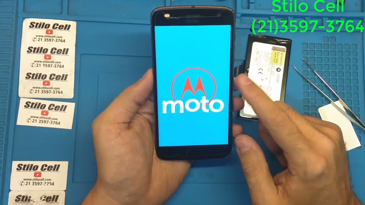 Moto Z2 Play como abrir - Troca da bateria