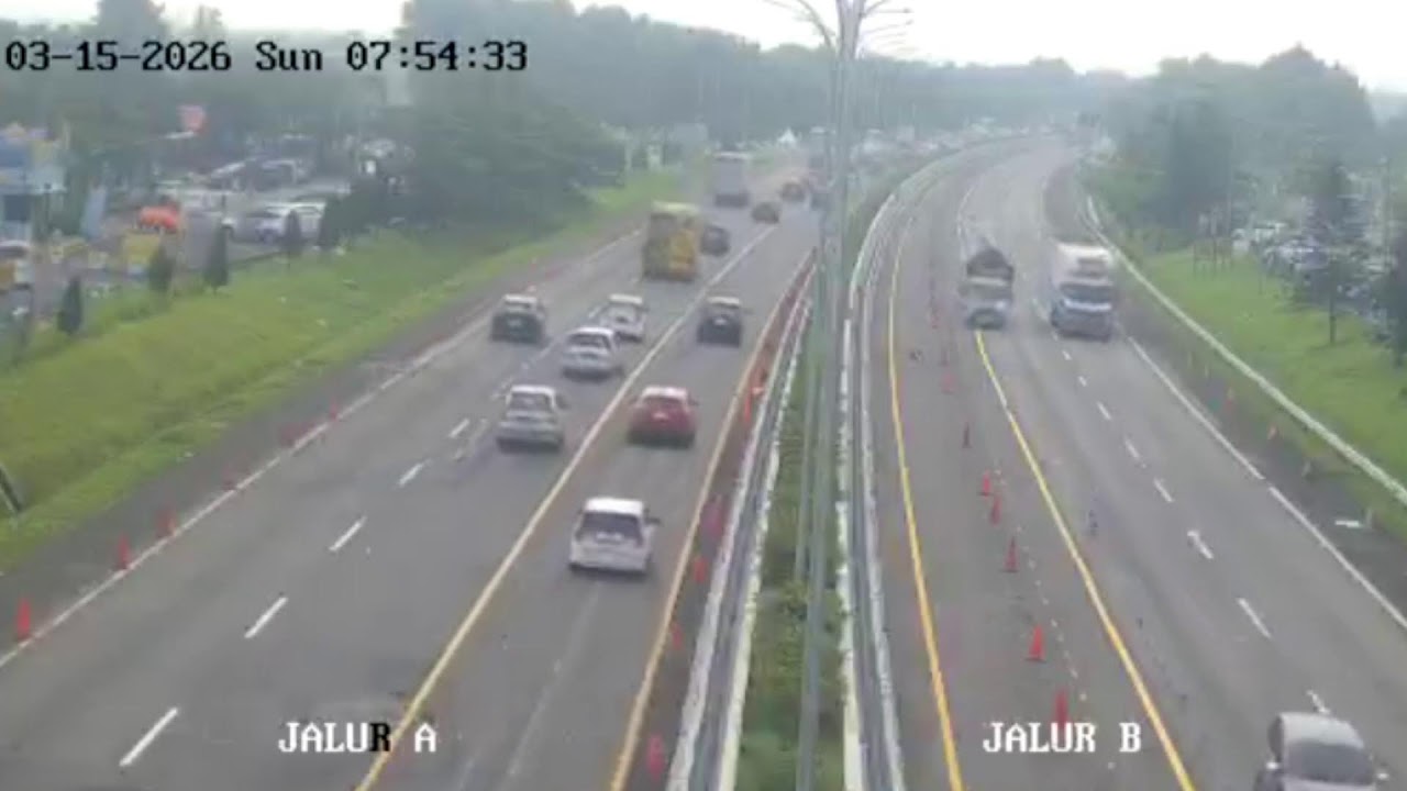 LIVE 🔴situasi di KM170 jalan toll palimanan ll arus mudik 2026