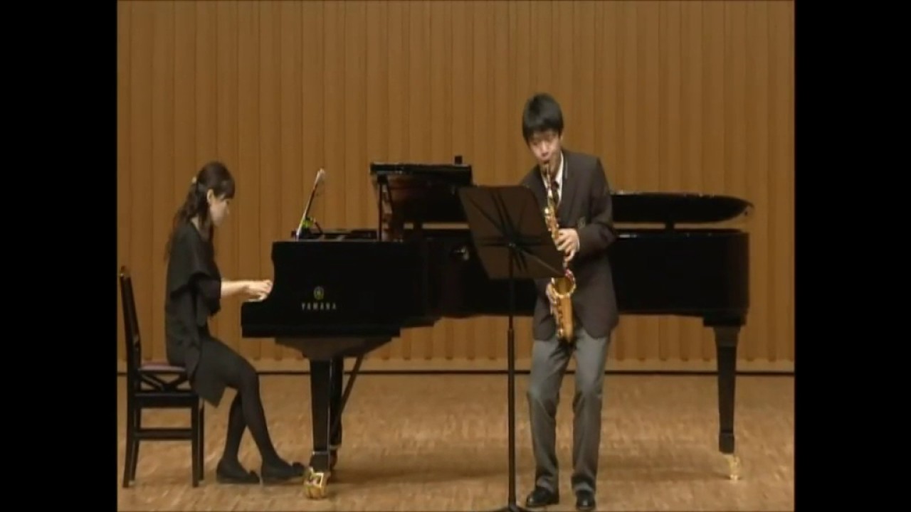 R・ブートリー　ディヴェルティメント　（Roger Boutry-Divertimento for Saxophone）