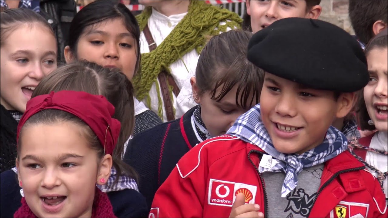 OLENTZERO ETA MARI DOMINGI GANDASEGI ESKOLAN (2018-19)