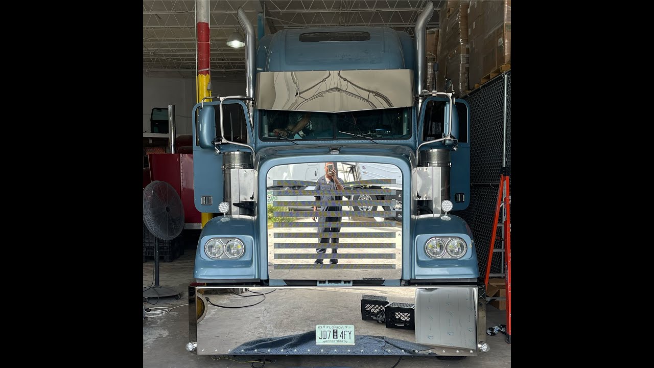 Customizing my Freightliner Classic 