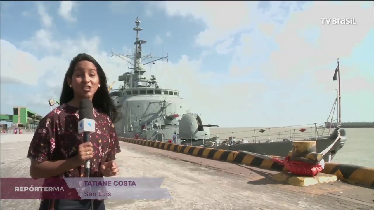A Fragata Liberal, da Marinha do Brasil atracou no Porto do Itaqui