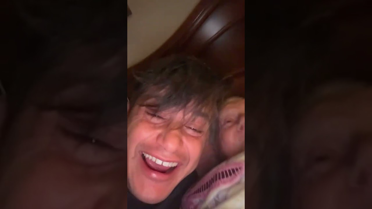 NONNO FAUSTINO - si incz*a mentre sta per dormire con CARLETTO [DIVERTENTE] 😂🐊😂