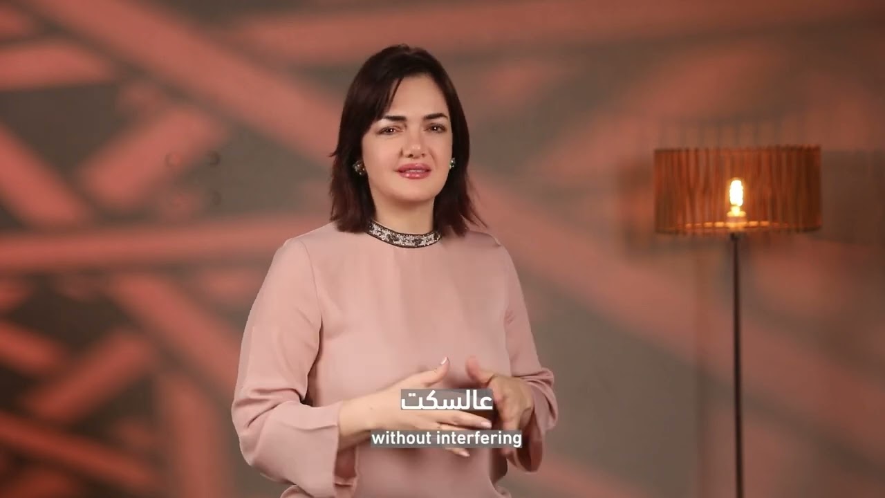 الحلقة ٣: الأزياء والسلطة