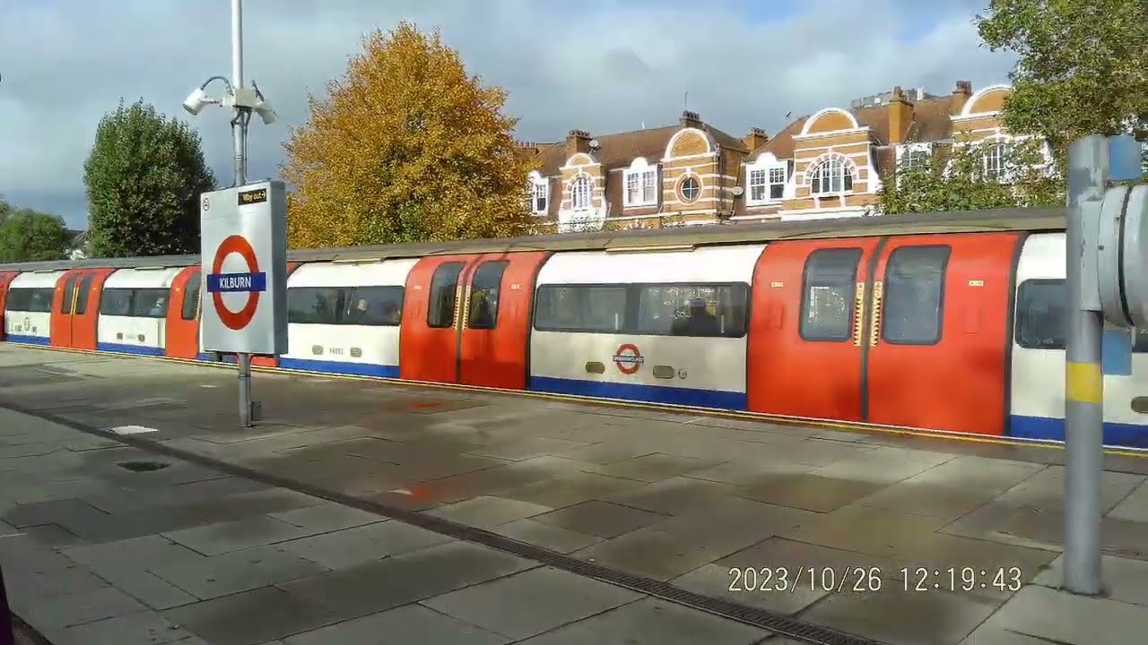 London Underground Jubilee Line 1996 Tube Stock From Bond Street To Wembley Park October 26th 2023