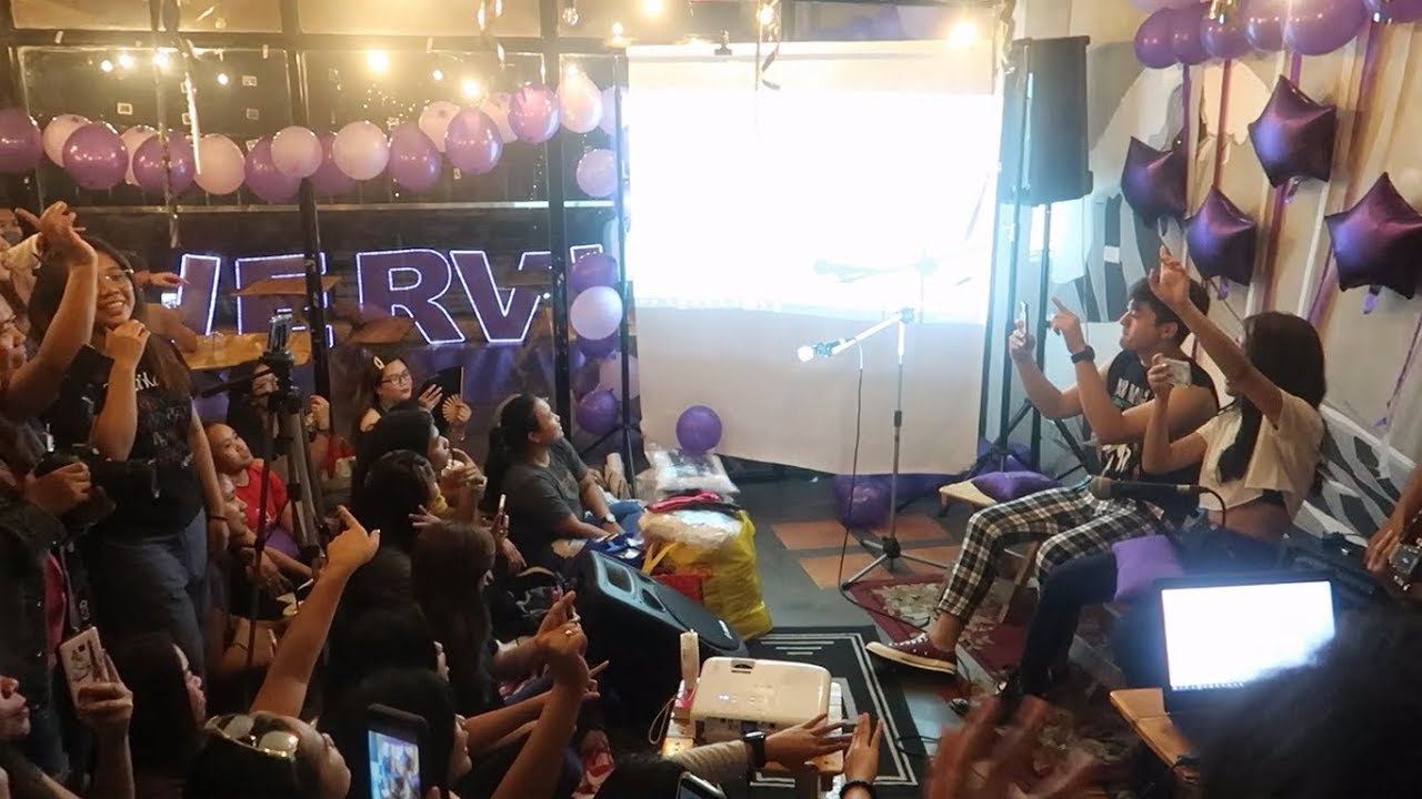 #KierVi 1st Anniversary 05.09.2019 Famcakes sings 