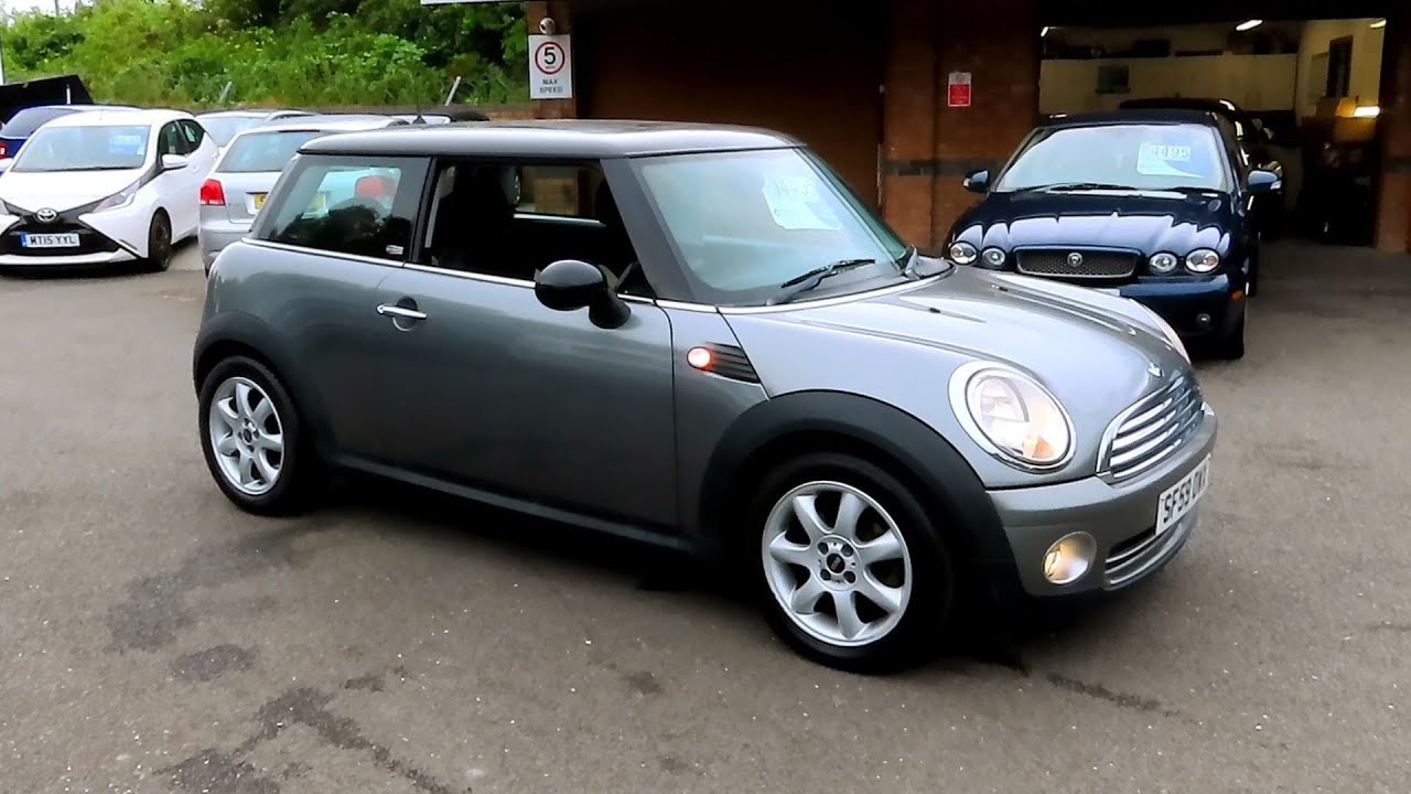 2009 Mini Cooper Graphite - Start up and full vehicle tour