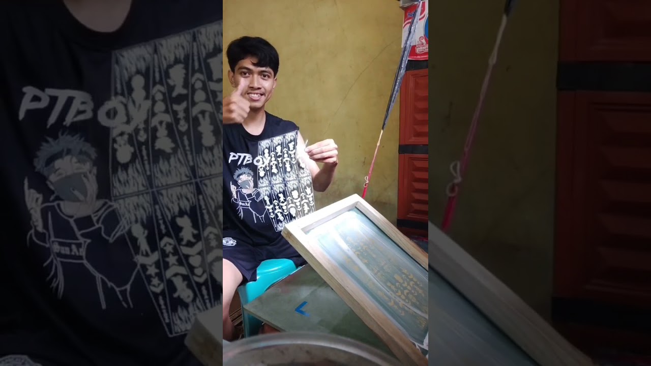 Proses Penyablonan Mika Kitiran Meteor warna dasar putih