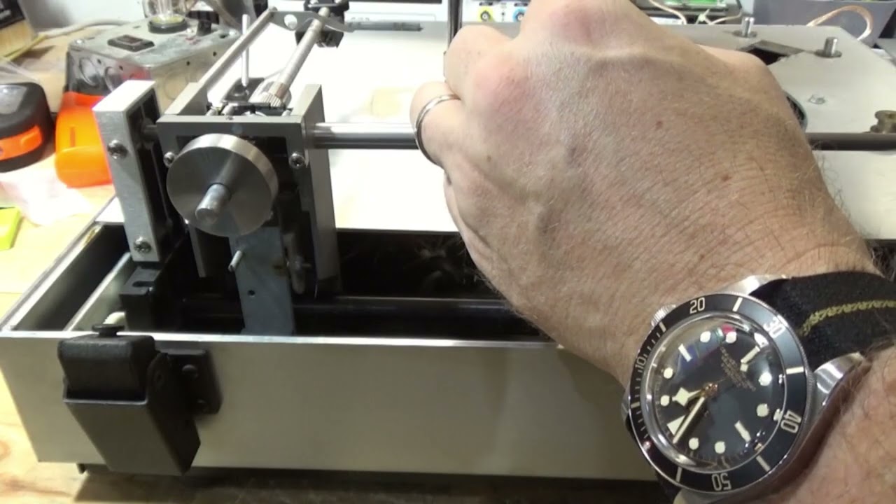 Harman Kardon ST 7 Linear Tracking Turntable Repair Part 1 - Initial Evaluation & Disassembly