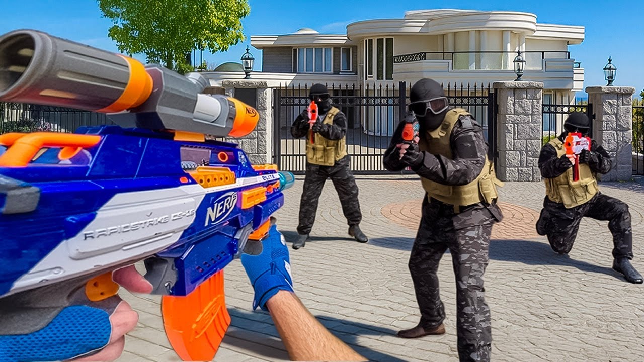 Nerf War: Mega Mansion Battle