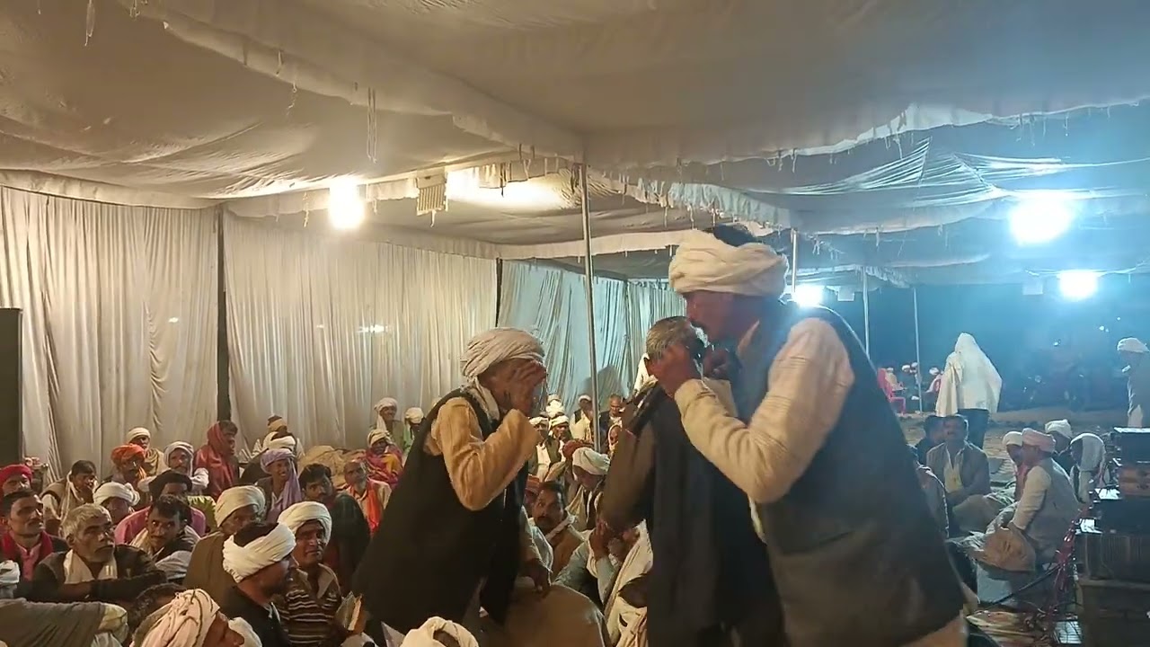 हलकुट्टी यादव गोटिया धगवां जिला हमीरपुर ग्राम जगद्देवपुर उरई में भंडारा #माया गोटिया # रामकुमार बोदर