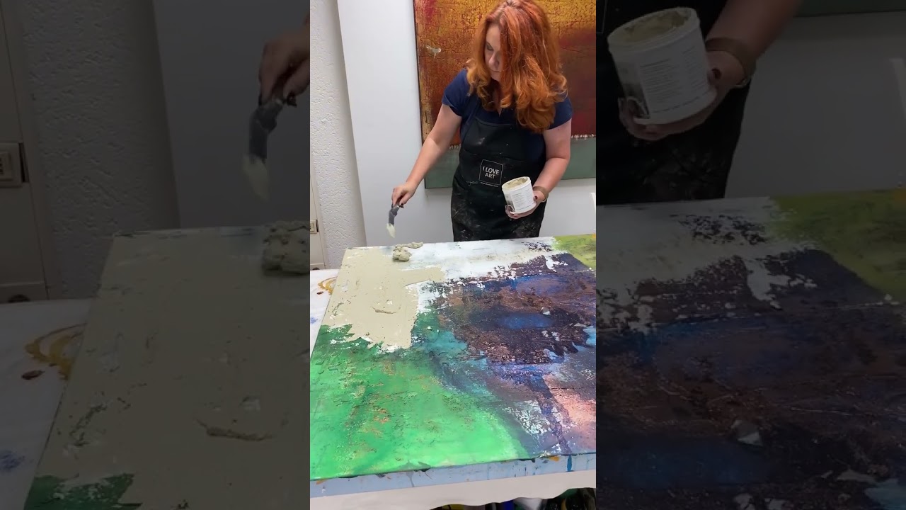 XL Crackle Paste - auftragen und in ein Bild integrieren.