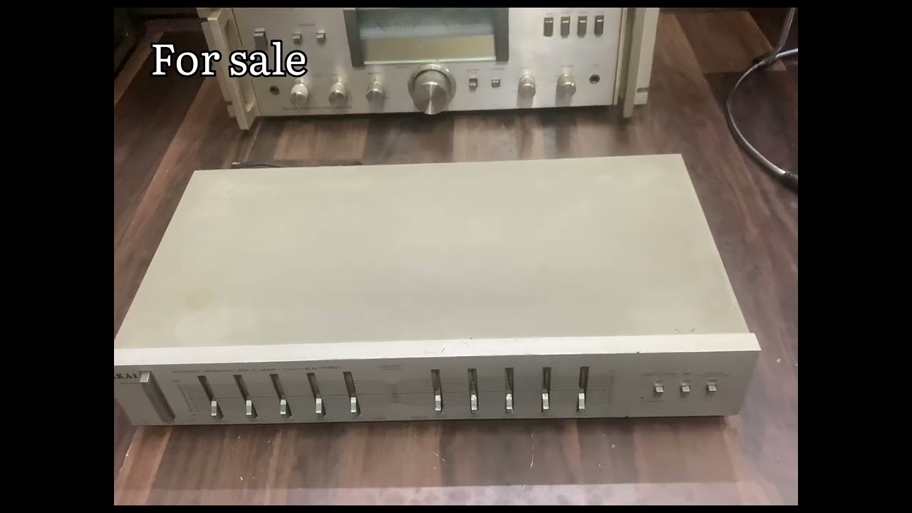 #Akai