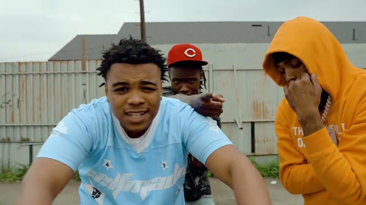 AOF NIINO FT DAREALP3 - “100 INA BENZ “ (OFFICIAL VIDEO) @shotbyrobbanks