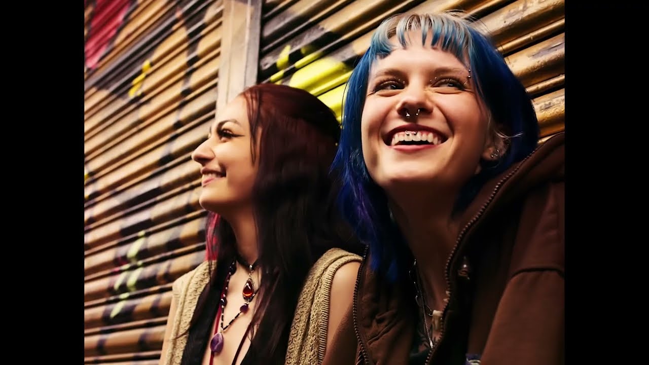 cr1tter - Life Goes On (OFFICIAL MUSIC VIDEO)