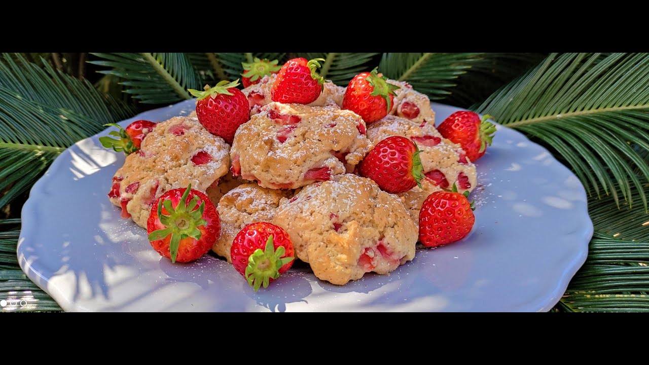 BISCOTTI FRAGOLOSI 🍓Ricetta Facile e Veloce  C'E' UN PIATTO PER TE #biscotti #fragole #ricettedolci