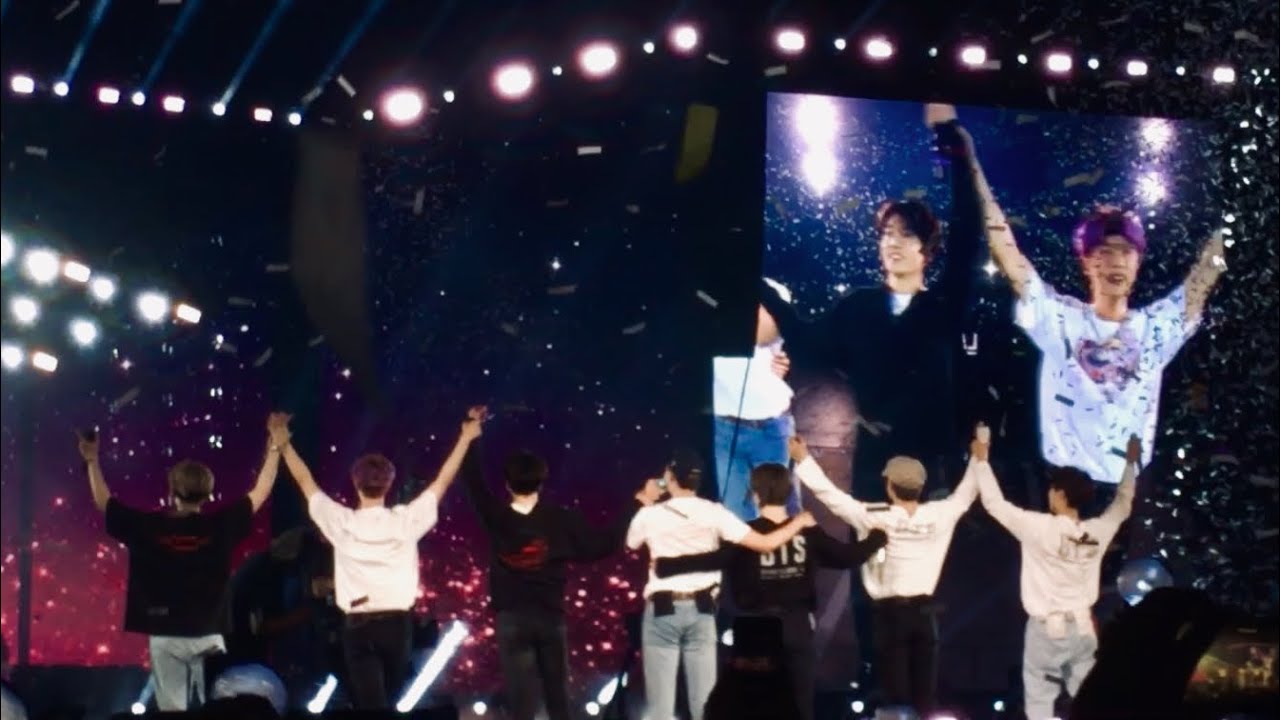 Mikrokosmos - BTS (방탄소년단) LY Speak Yourself world tour: London Wembley | 190601 DAY 1