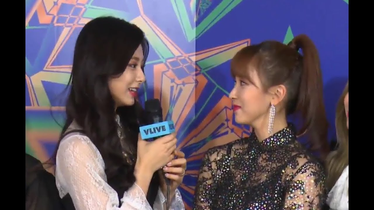 Mina's heart fluttered by Tzuyu's message