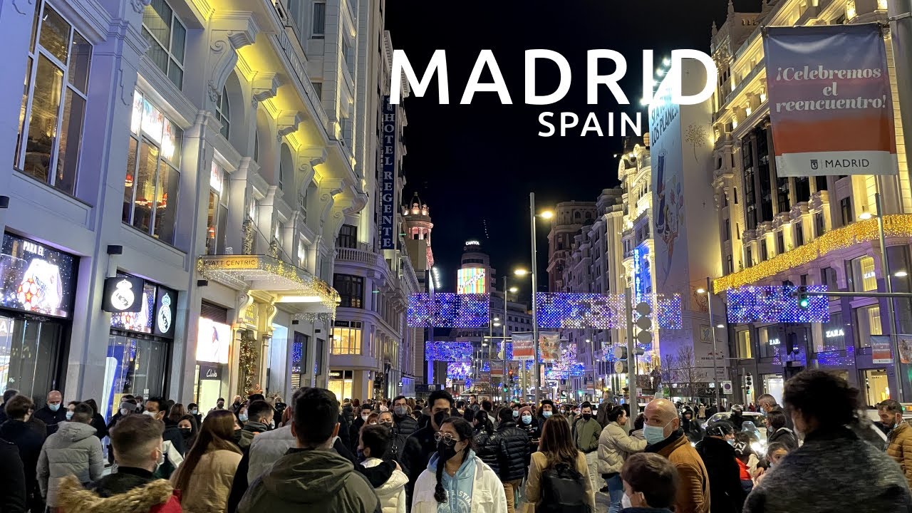 Madrid, Spain 🇪🇸 Walk Tour -  Saturday Night City Ambience