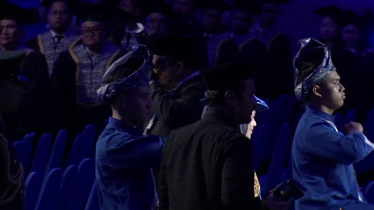ISTIADAT KONVOKESYEN UNIVERSITI MALAYSIA PERLIS KE 20 (Sidang 8)