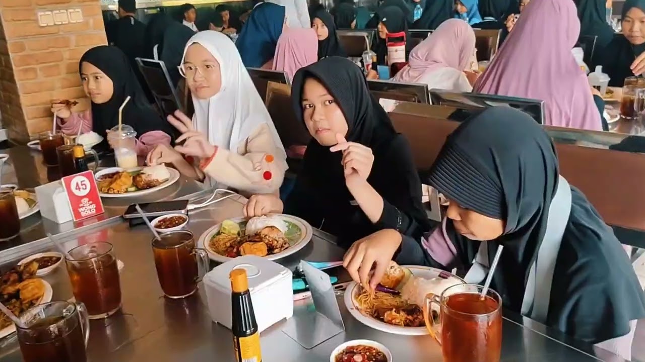 Kebersamaan Rihlah bersama VIA Berkebhinekaan Global