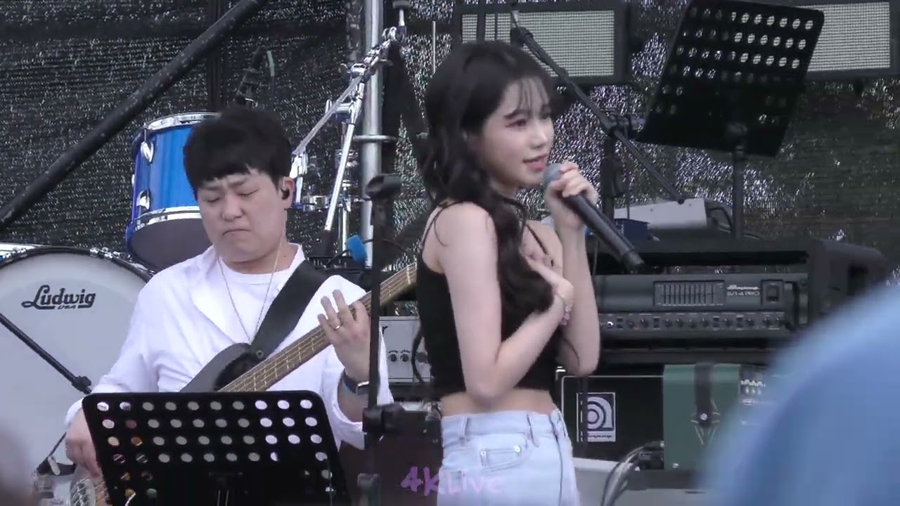 220903 조유리 - 한 페이지가 될 수 있게 Time of Our Life JO YURI (SOMEDAY FESTIVAL 2022) By 4KLive