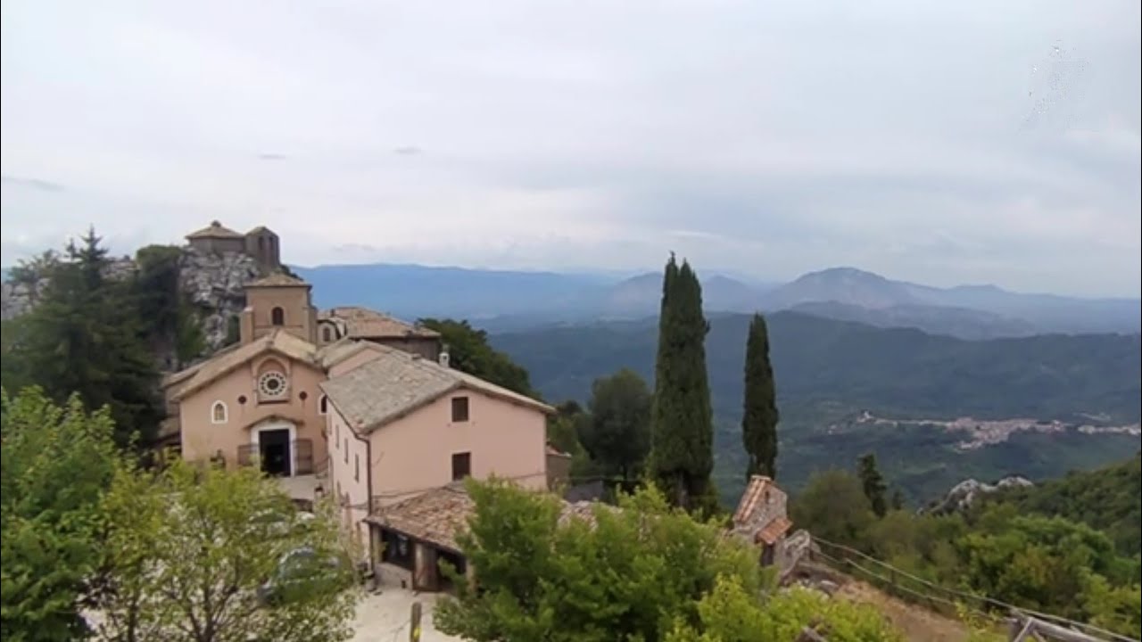 Santuario della Mentorella. Guadagnolo, Capranica  Prenestina. Provincia di Roma.