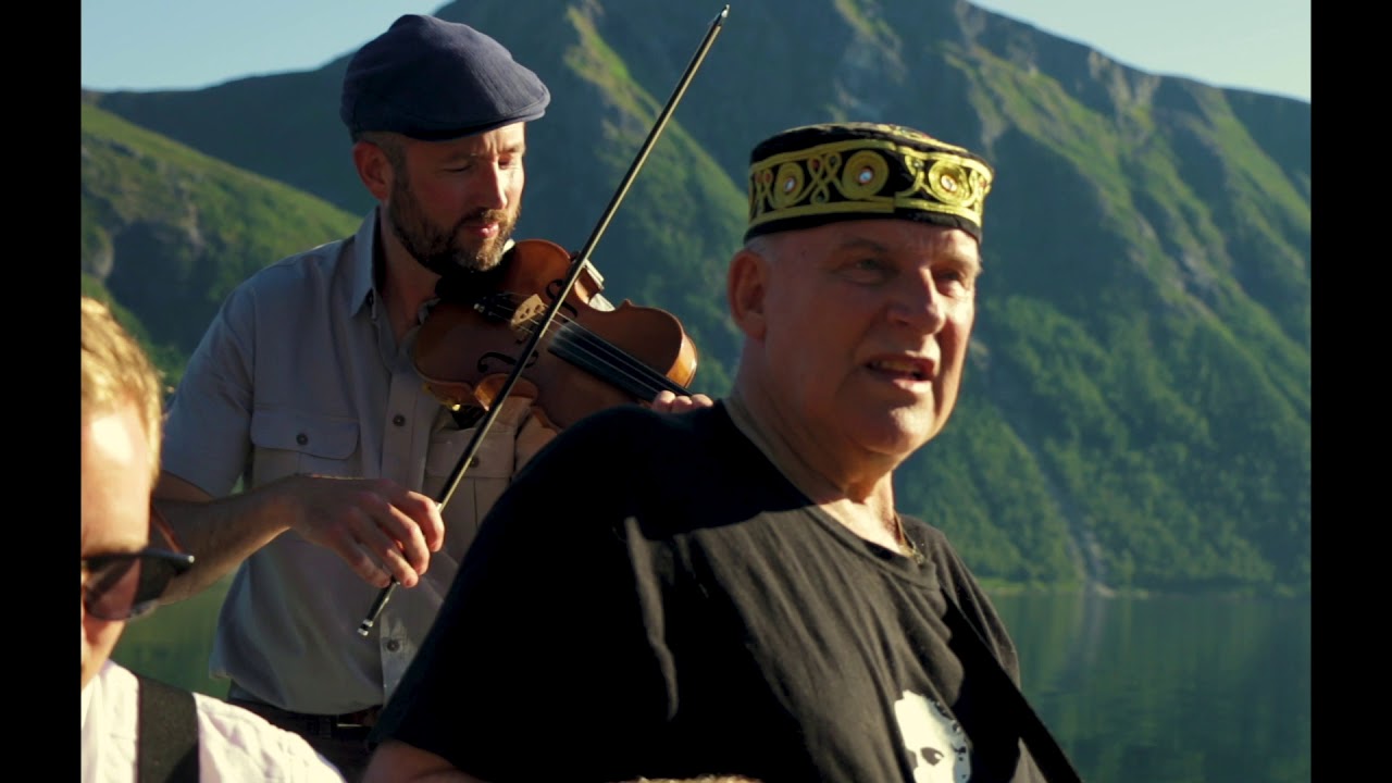 TooRaLoo - Dans For Han Pappa